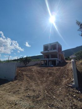 Άλλο 900 τ.μ. για πώληση