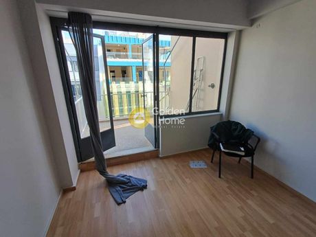 Office 9sqm for rent-Kentro » Omonoia