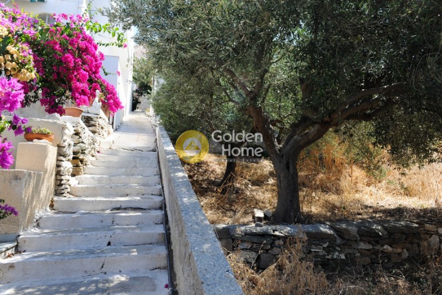 Οικόπεδο 300 τ.μ. προς πώληση, Ερμούπολη