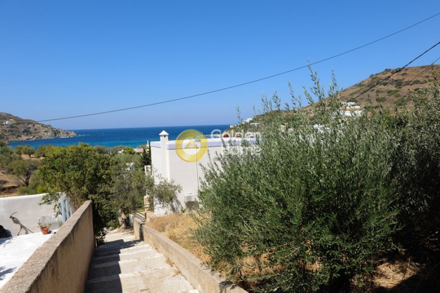 Οικόπεδο 300 τ.μ. προς πώληση, Ερμούπολη