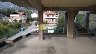 Κτίριο 260 τ.μ. για πώληση