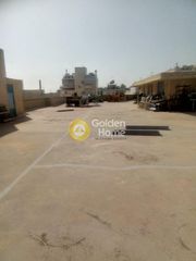 Business bulding 2.400 sqm for sale