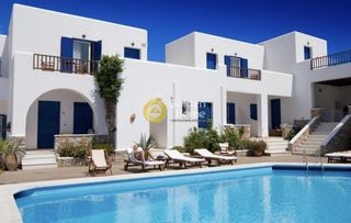 Ξενοδοχείο 1.000 τ.μ. για πώληση, Κυκλάδες, Ίος-thumb-2