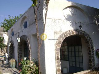 Επιχειρηματικό κτίριο 400 τ.μ. για πώληση