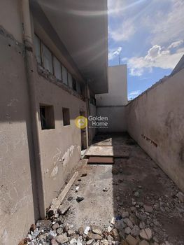 Building 200 sqm for sale