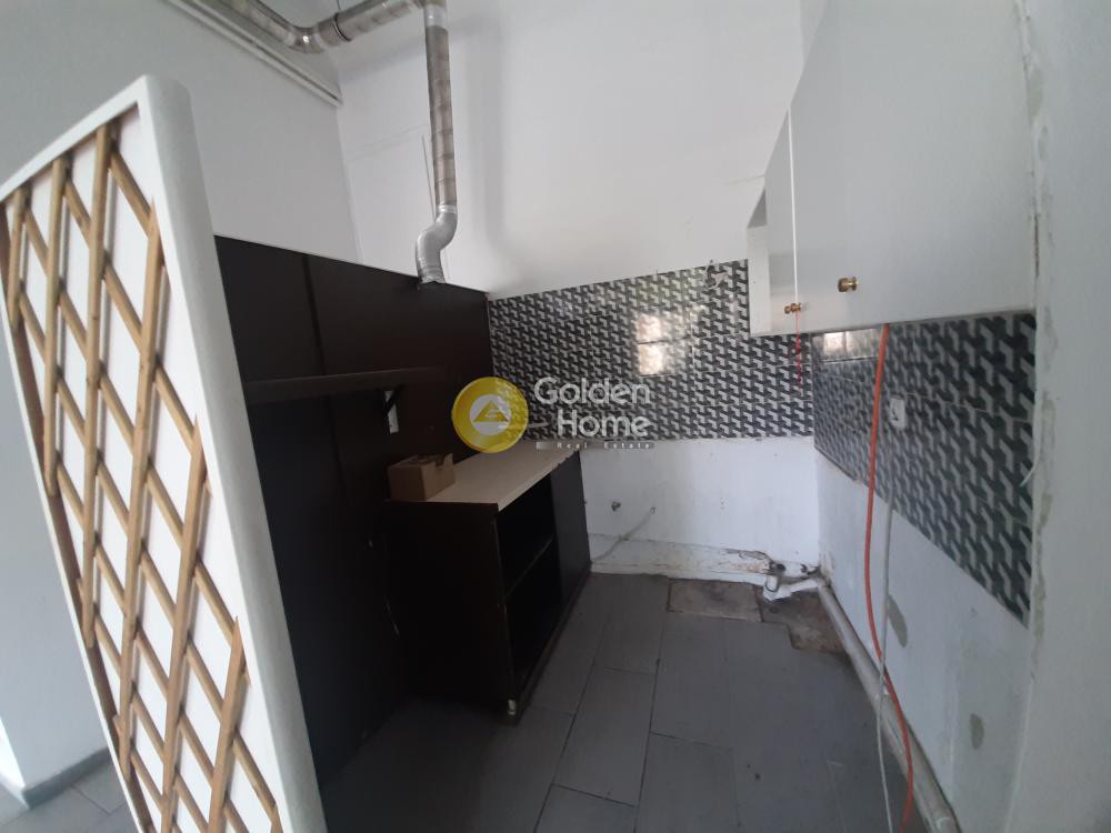 Κατάστημα 58 τ.μ. προς πώληση, Πλατεία Βάθης