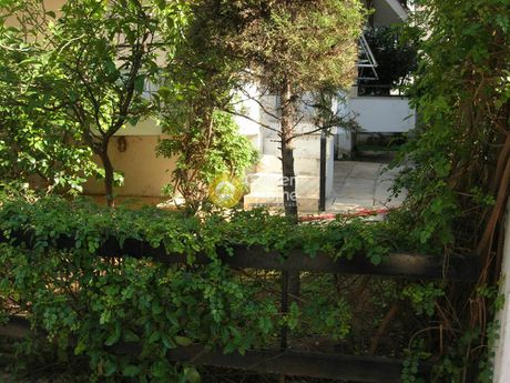 Αποθήκη 180 τ.μ. για πώληση