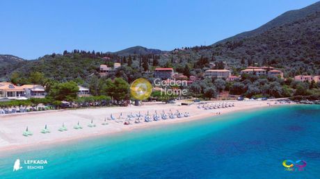 Αγροτεμάχια 4.950τ.μ. για πώληση-Λευκάδα » Ελλόμενο