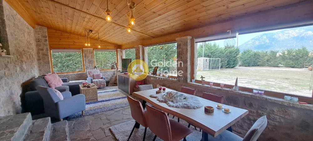 Μεζονέτα 130 τ.μ. προς ενοικίαση, Καλύβια Αράχοβας
