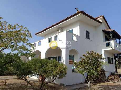 Μεζονέτα 136τ.μ. για πώληση-Γαλαξίδι » Άγιος γεώργιος
