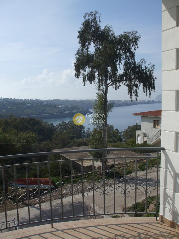 Μεζονέτα 128 τ.μ. προς ενοικίαση, Νησιά Αργοσαρωνικού, Αίγινα