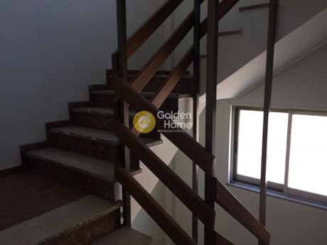 Γραφείο 60τ.μ. για πώληση-Κέντρο » Πλατεία βάθης