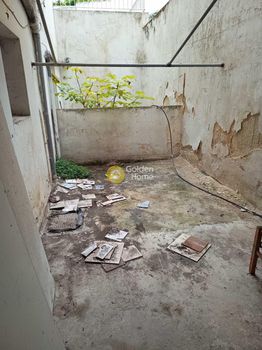 Αποθήκη 56τ.μ. για πώληση-Γαλάτσι » Λαμπρινή