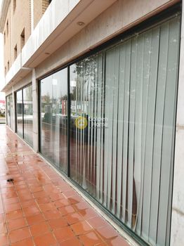 Κατάστημα 300 τ.μ. για πώληση