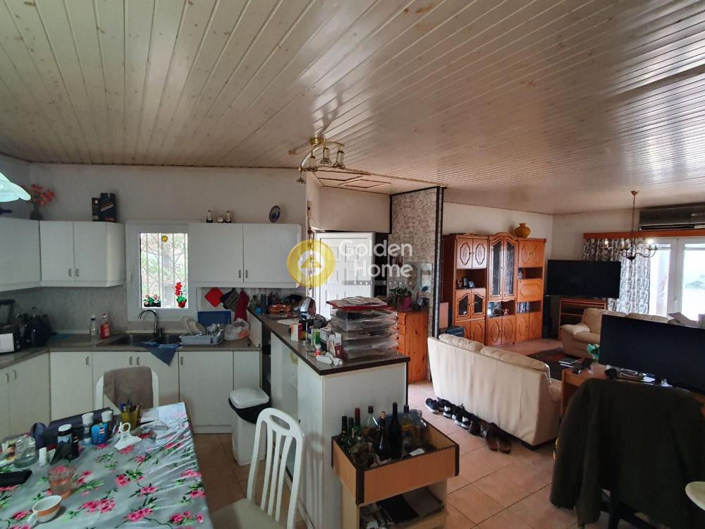 Κτίριο 240 τ.μ. πρός πώληση, Ν. Ρεθύμνου, Ρέθυμνο