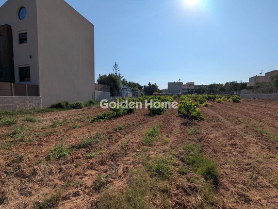 Land plot 640 sqm for sale, Athens - East, Artemida (loutsa)