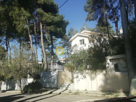 Maisonette 207sqm for sale-Drosia