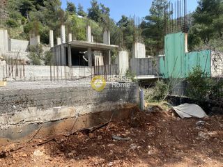 Συγκρότημα διαμερισμάτων 860 τ.μ. για πώληση
