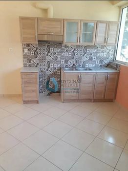 Studio 42sqm for rent-Patra » Laggoura