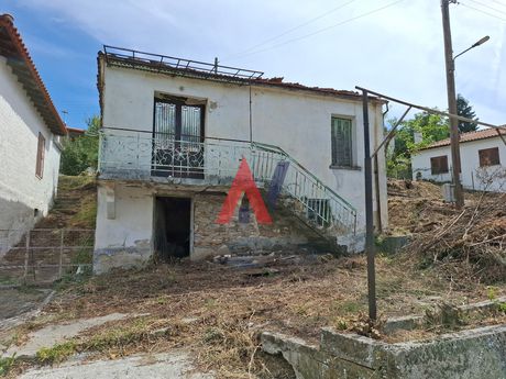 Οικόπεδο 670 τ.μ. προς πώληση