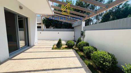Detached home 275sqm for rent-Voula