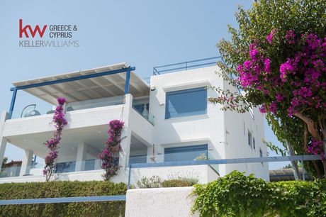 Villa 300sqm for sale-Soligeia