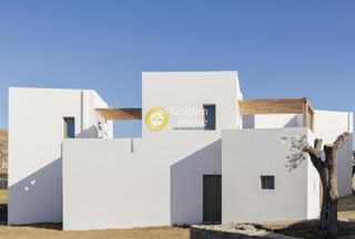 Συγκρότημα διαμερισμάτων 400 τ.μ. για πώληση