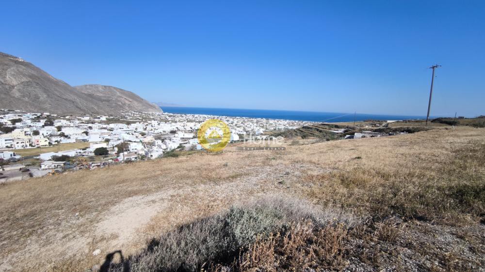 Αγροτεμάχια 5.605 τ.μ. προς πώληση, Θήρα
