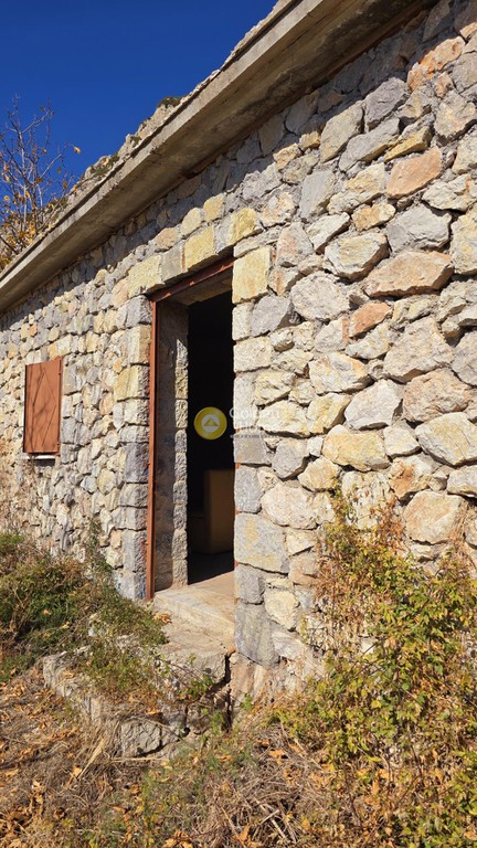 Μονοκατοικία 40 τ.μ. προς πώληση, Αράχοβα Βοιωτίας