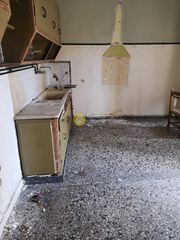 Κτίριο 185 τ.μ. για πώληση, Πειραιάς, Καμίνια-thumb-2