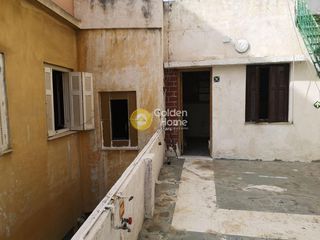 Κτίριο 185 τ.μ. για πώληση, Πειραιάς, Καμίνια-thumb-9