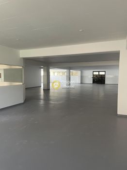 Επιχειρηματικό κτίριο 1.500 τ.μ. για πώληση