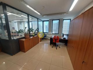 Γραφείο 118 τ.μ. για πώληση, Πειραιάς, Λιμάνι-thumb-1