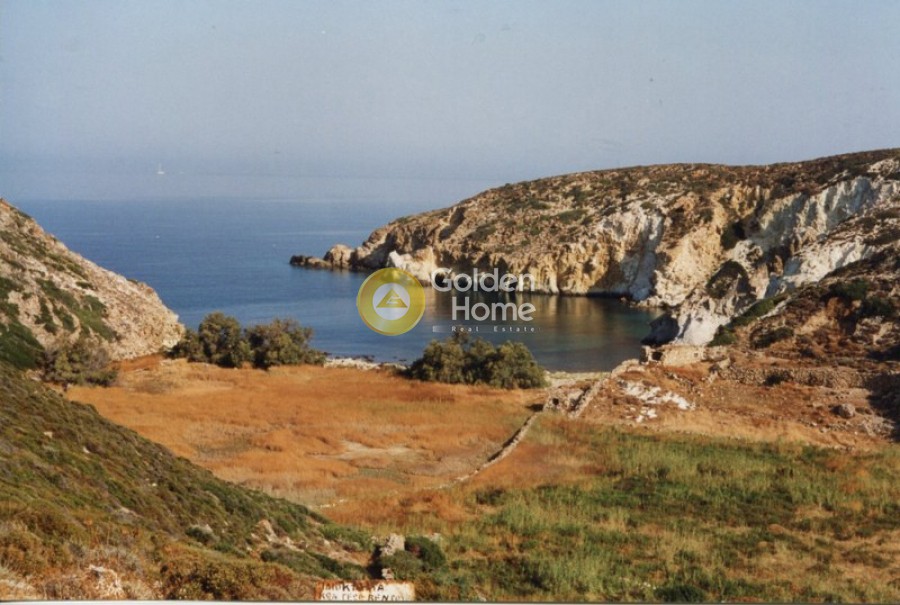 Αγροτεμάχια 7.950 τ.μ. προς πώληση, Απολλωνία Μήλου