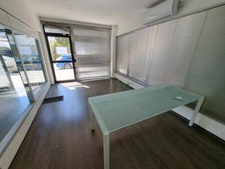 Γραφείο 80 τ.μ. για ενοικίαση, Λάρνακα, Λάρνακα - Κέντρο-thumb-2
