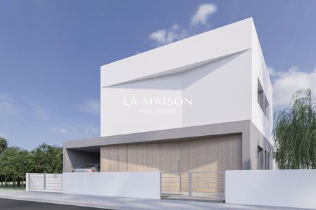Detached home 292sqm for sale-