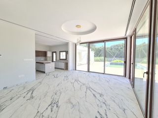 Μονοκατοικία 330 τ.μ. προς πώληση, Λευκωσία-thumb-3