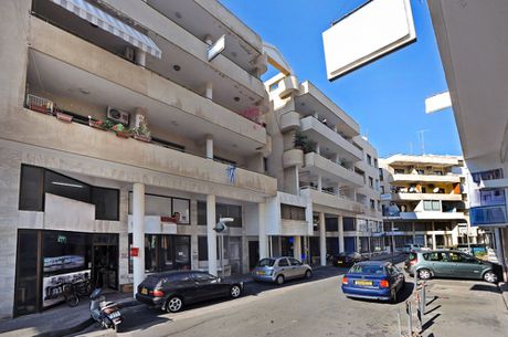 Store 56sqm for sale-Larnaca (Center)