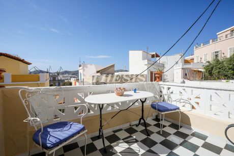 Villa 150sqm for sale-Syros » Ermoupoli