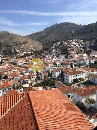 Detached home 200 sqm for sale, Argosaronikos Islands, Hydra