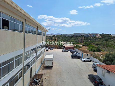 Επιχειρηματικό κτίριο 14.500 τ.μ. για πώληση