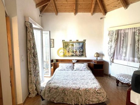 Maisonette 285 sqm for sale