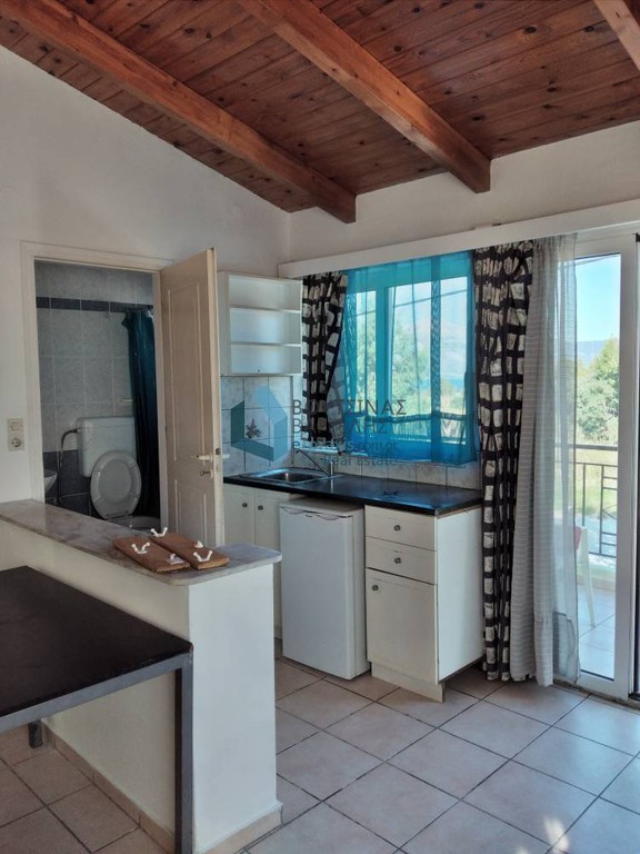Studio / γκαρσονιέρα 34 τ.μ. προς ενοικίαση, Προάστιο Πάτρας