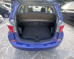 Toyota Verso-S 2014-thumb-6