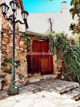 Land plot 270sqm for sale-Delfoi » Center