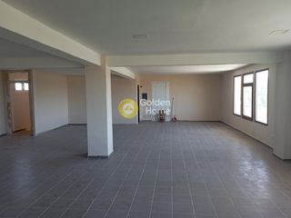 Office 150 sqm for rent