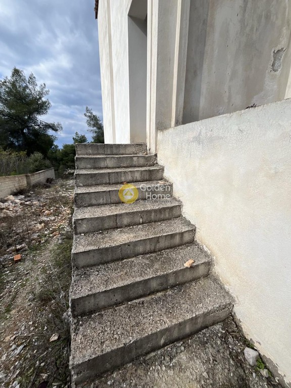 Μονοκατοικία 200 τ.μ. προς πώληση, Θεολόγος Μαλεσίνας
