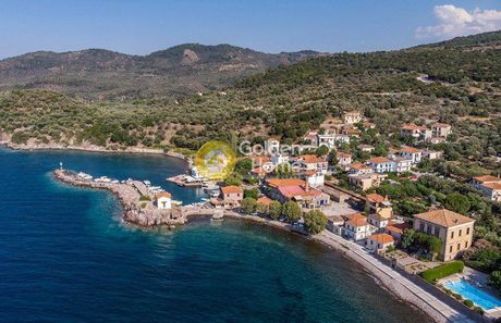 Land plot 355sqm for sale-Lesvos - Mithimna