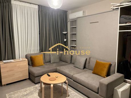 Studio 32sqm for rent-Center