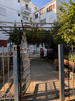 Apartment 75sqm for sale-Marousi » Center